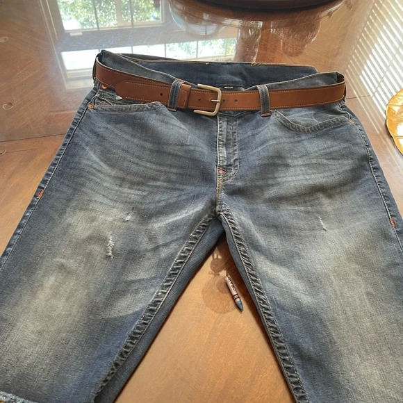 True Relations shorts retail price 160. Great conditions chic very stylish - Picture 14 of 14